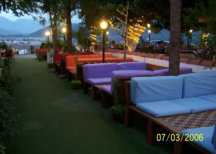 מלון Adrasan Hotel אדראסן